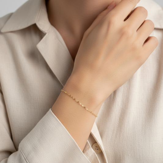 Céleste Lifestyle - Wrist Shot